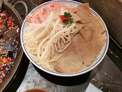 -周小明火锅(黑金冠社区店)