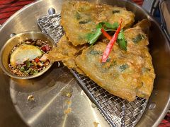 潮州蚝仔烙-沙胆彪炭炉牛杂煲(上海日月光广场店)