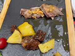 -猛古里烤肉自助(荟聚中心店)
