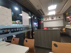 -华莱士·全鸡汉堡(沙井博岗店)