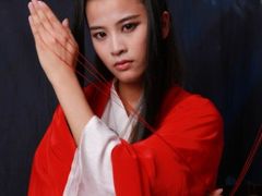 -九月鹰飞汉服摄影工作室