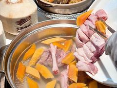 -烹然四季椰子鸡火锅(姚家园万象汇店)