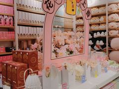 -名创优品(海珠乐峰广场店)