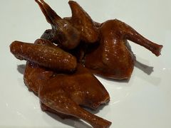 红烧乳鸽-炳胜品味(海印总店)