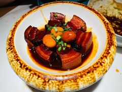 叶氏招牌红烧肉-荷塘秋月·本帮江浙菜(国权路店)