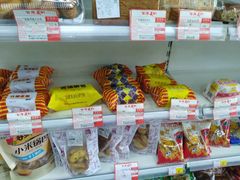 零售区-百年义利(榴乡路店)