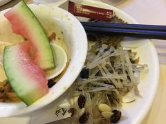 -方鼎食府