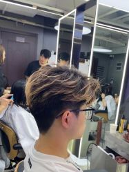 -藤野造型烫发染发