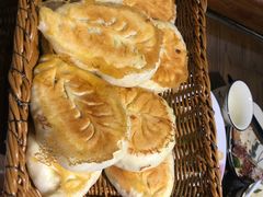 -芳林嫂 湖边边巧媳妇渔家菜馆