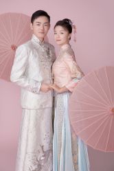 点击看大图 -挪娅婚纱摄影皇家会所