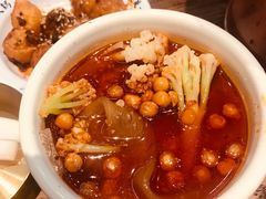 -成都你六姐·牛肉冒菜(上海环宇荟店)
