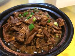 -临街徽菜馆·正宗黄山味