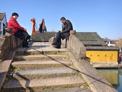 -丝绸小镇荻港古村