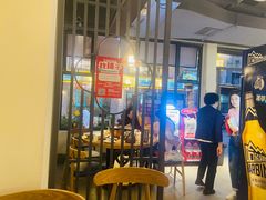 -聚鑫朋酸菜肥肠(文艺路口店)