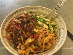 -梅溪·小伙子干挑面(安吉总店)