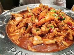 牛蛙煲-胖哥俩肉蟹煲(湖滨银泰in77店)
