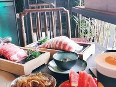 -湊湊火锅·茶憩(新中关购物中心店)