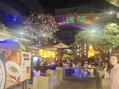 -绿茶餐厅(财富购物中心店)