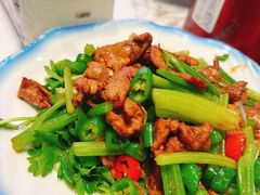-曹胖子龙虾馆(黄桦路店)