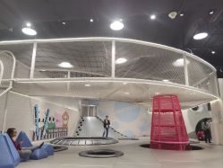 -MINI MARS KIDS CLUB亲子家庭中心(长宁天山店)