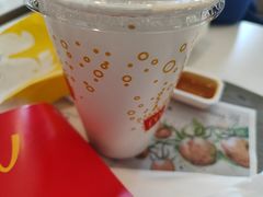 -麦当劳(杨林得来速店)