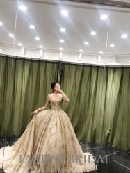 -拉瑞娜LaReine婚纱礼服高级定制