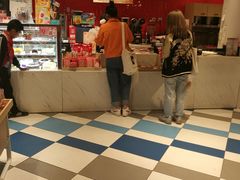 -85度C(生甜甜圈研究工坊·上海局门店)