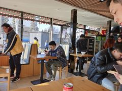 -小鱼小面(小汤山店)