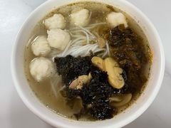 -老滕家过桥米线(金鱼胡同店)
