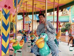 -七彩云南欢乐世界