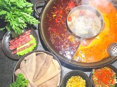 -渝涯重庆豆花老火锅(中赢国际店)