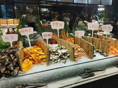 -飨食汇全日制餐厅·昆山皇冠假日酒店(九方店)