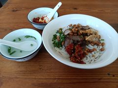 -牛八宝桂林米粉(八里庄店)