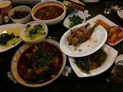 -聚汇三少·龙虾·中餐厅(莫邪路新天地店)