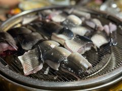 滋补炭烤鳗鱼-味家烤肉烤鳗鱼牛排(西塔旗舰店)