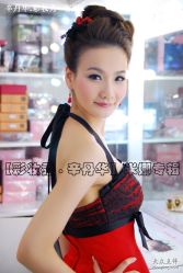 -上海彩妆秀摄影设计有限公司