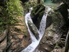 -龙水峡地缝景区