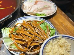 -六公里老火锅(总店)