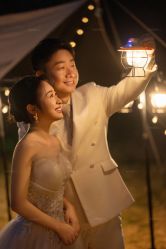 -雪中彩影婚纱摄影·微光艺术中心