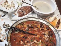 -梅利汴京烤鸭•开封豫菜地标店(东大街店)