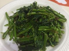 -纽顿熟食中心
