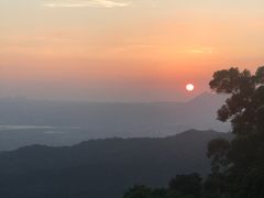 -草山夜未眠景观餐厅