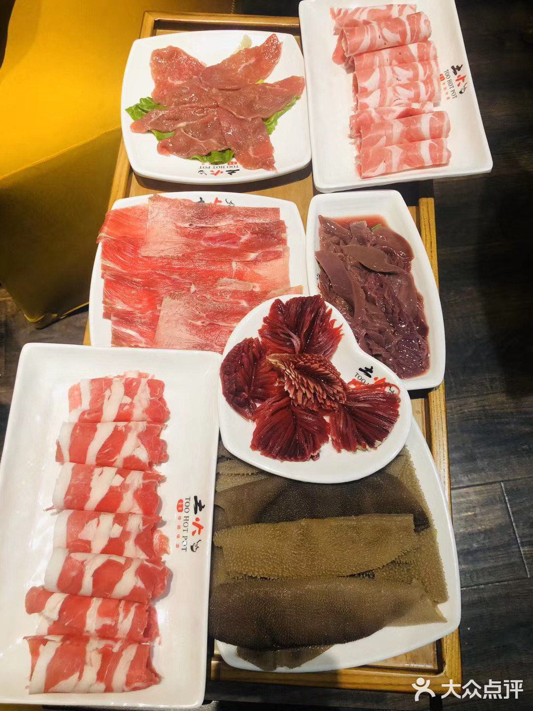 现在改成了火锅店。菜品也丰富