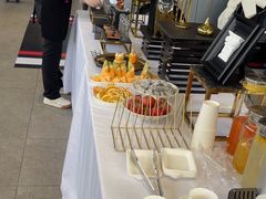 -浙江中升裕迪奥迪4S店(西溪店)