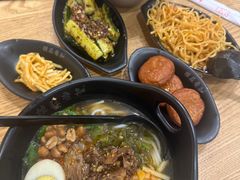 -桂在香知桂林米粉(红博中央公园店)