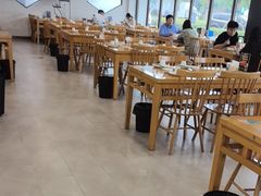 -品鲜村农家菜·阳澄湖大闸蟹(总店)