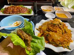 拉皮-老东北烤肉(金山店)