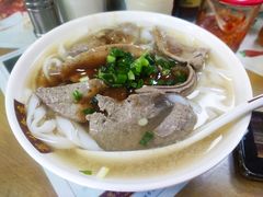 猪润河粉-荔林食店(西华路店)