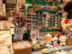 -猫的天空之城概念书店(杭州南宋御街店)