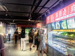 -第5大道精品休闲购物广场